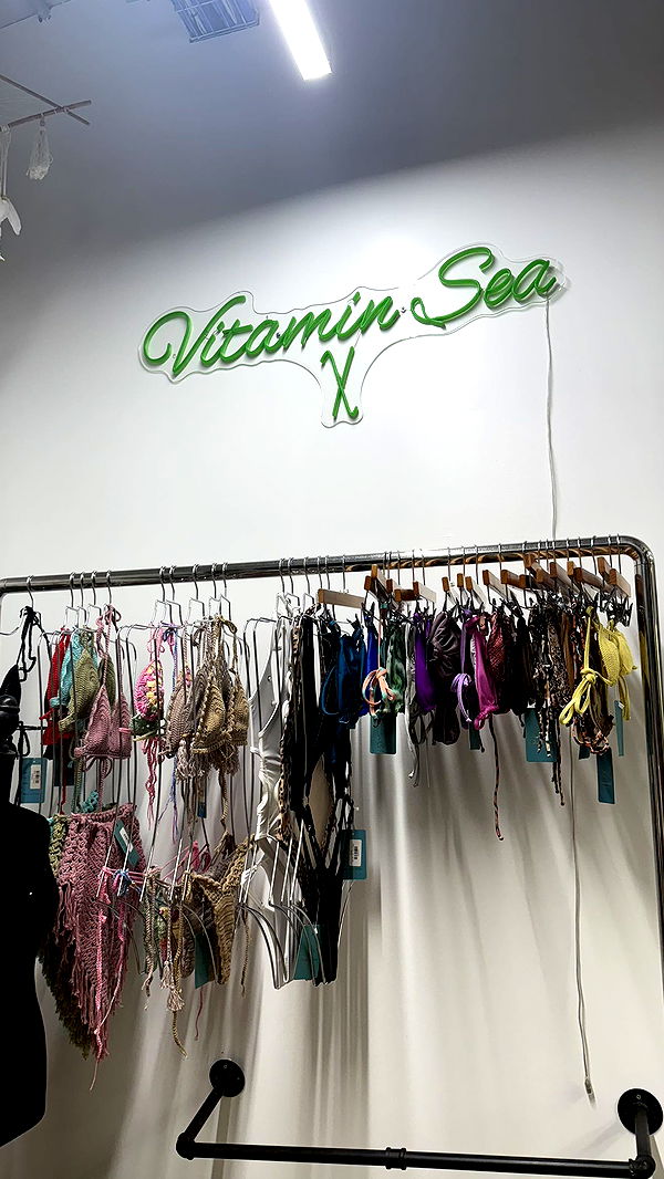 yaslenxoxo image ~ Altpins