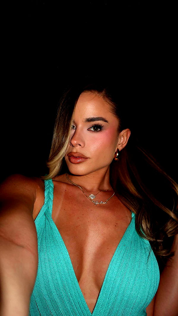 yaslenxoxo image ~ Altpins