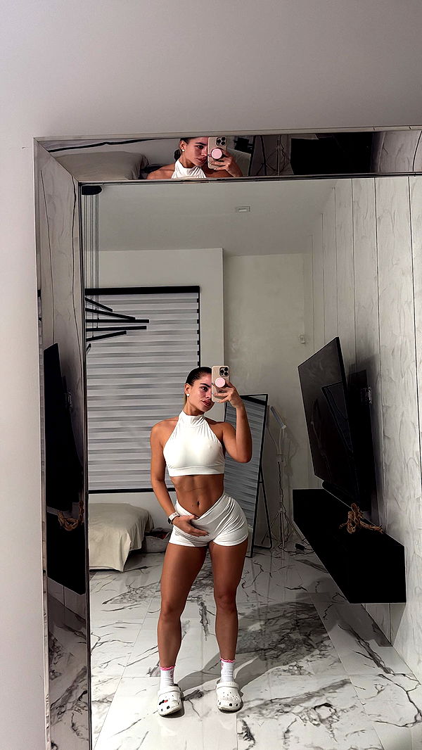 yaslenxoxo image ~ Altpins