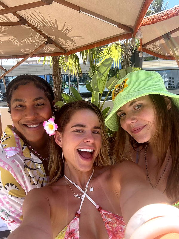 yaslenxoxo image ~ Altpins