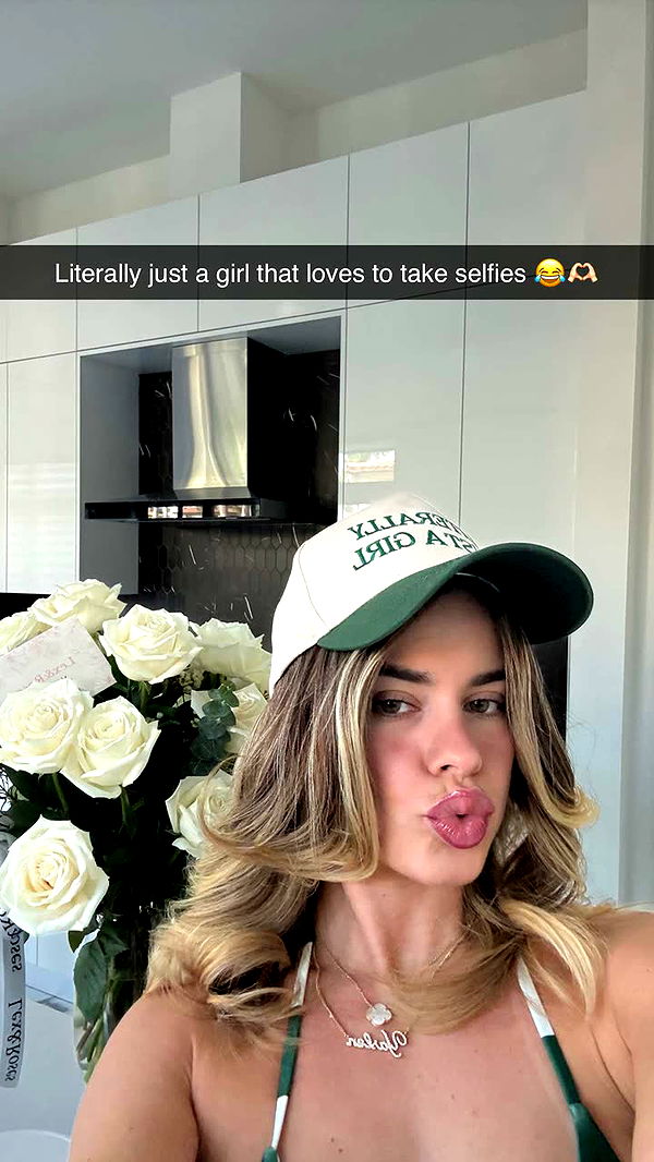 yaslenxoxo image ~ Altpins