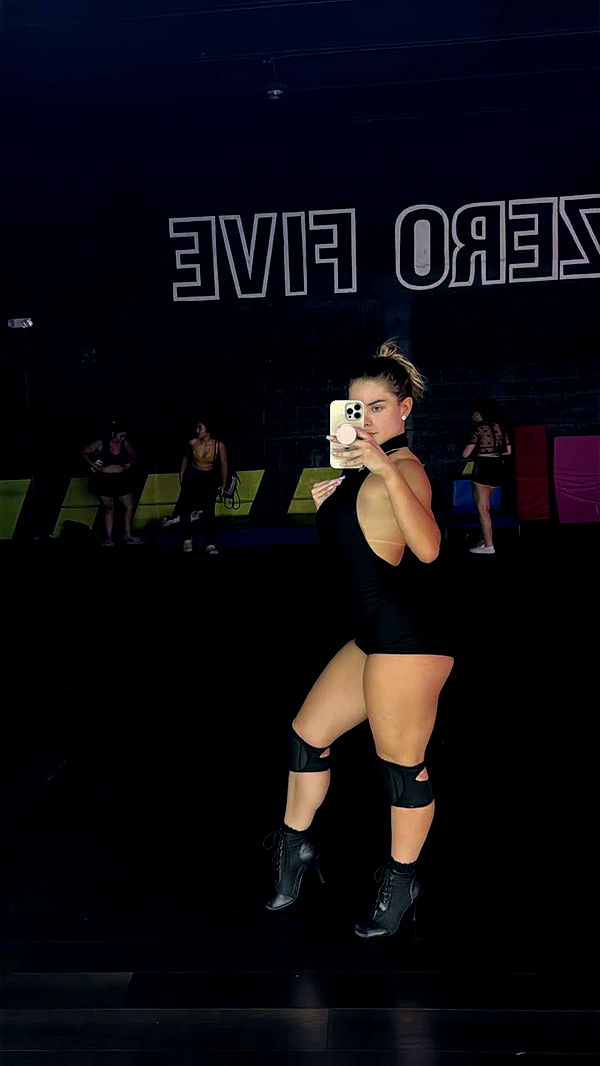 yaslenxoxo image ~ Altpins