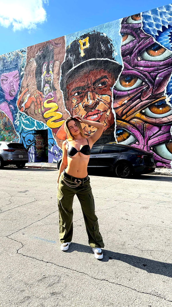 yaslenxoxo image ~ Altpins