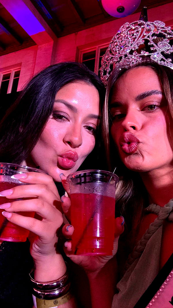 yaslenxoxo image ~ Altpins