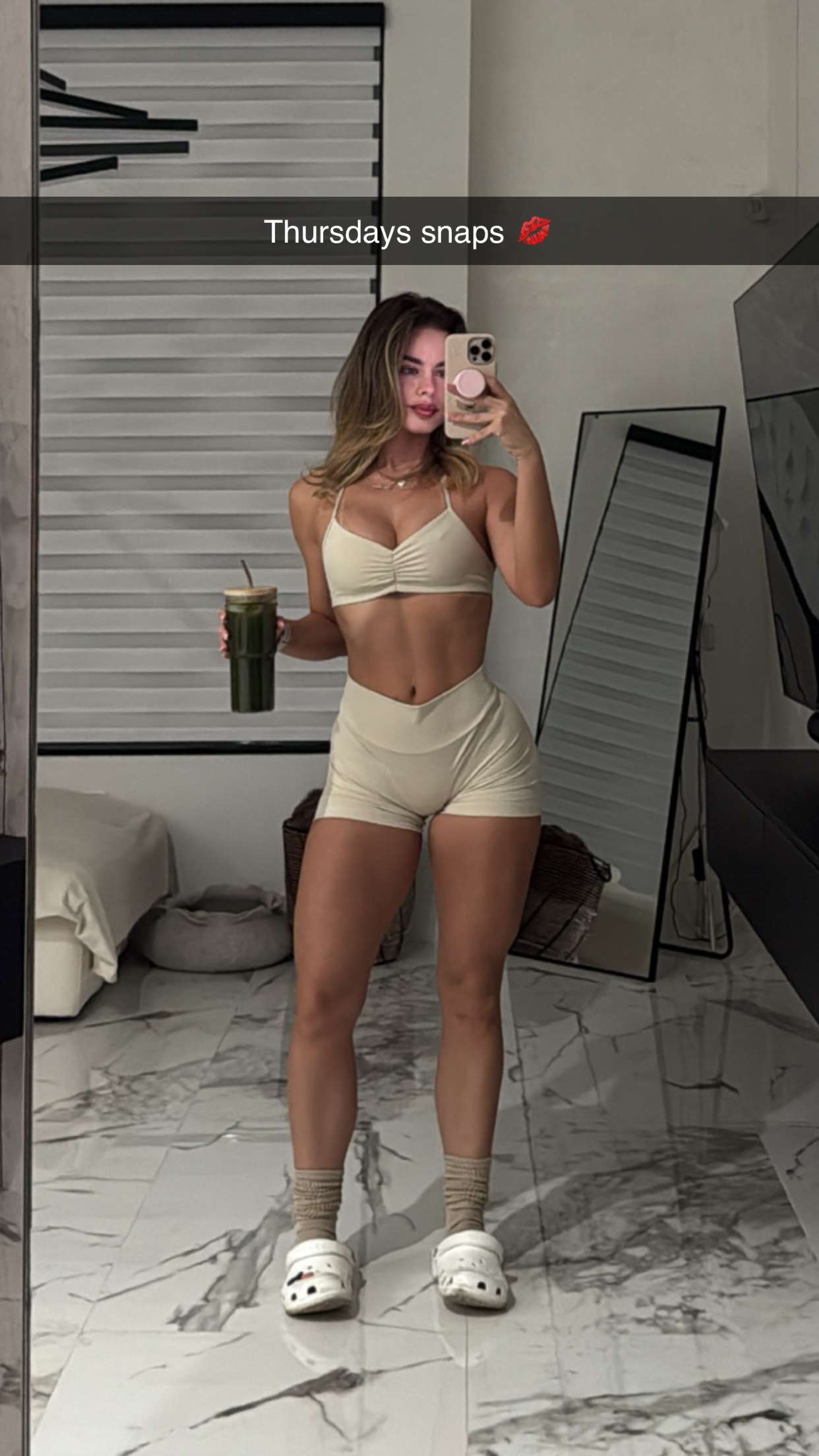 yaslenxoxo snapchat image archive image