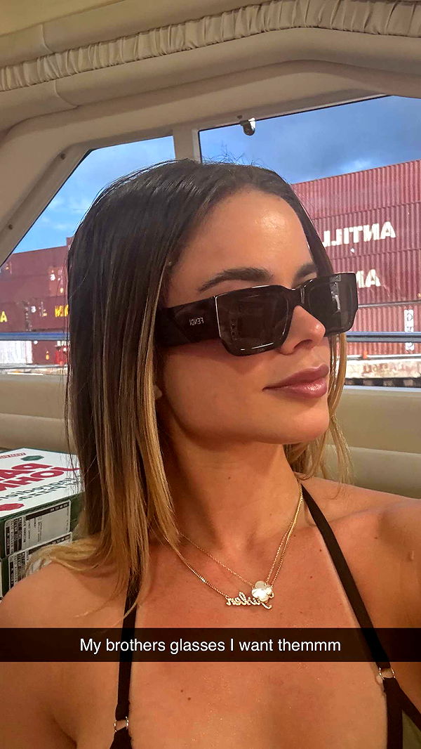 yaslenxoxo image ~ Altpins