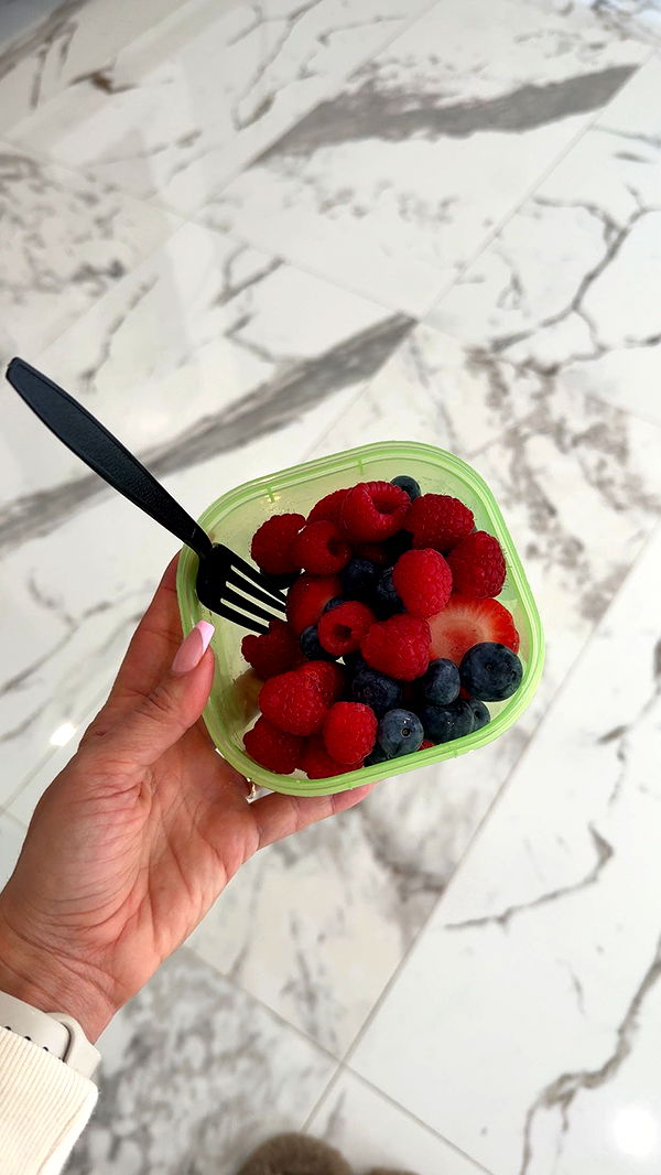 yaslenxoxo image ~ Altpins