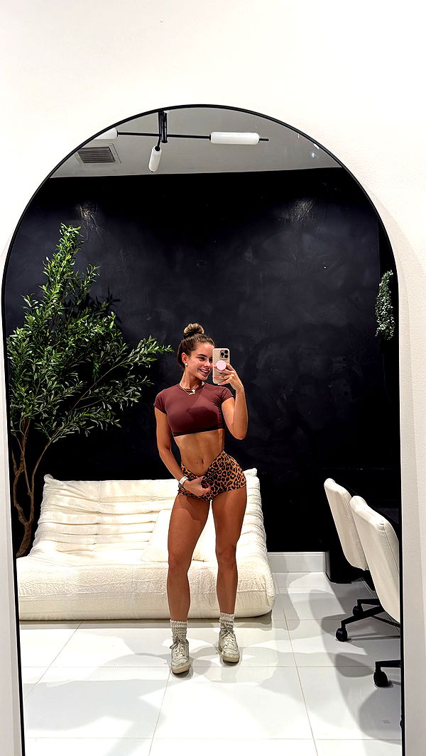 yaslenxoxo image ~ Altpins