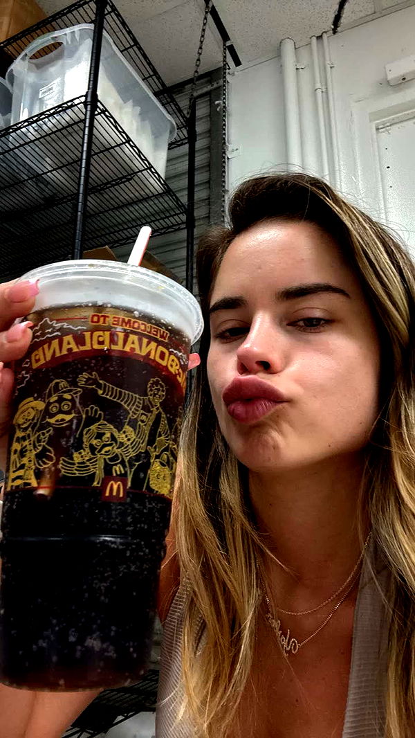 yaslenxoxo image ~ Altpins