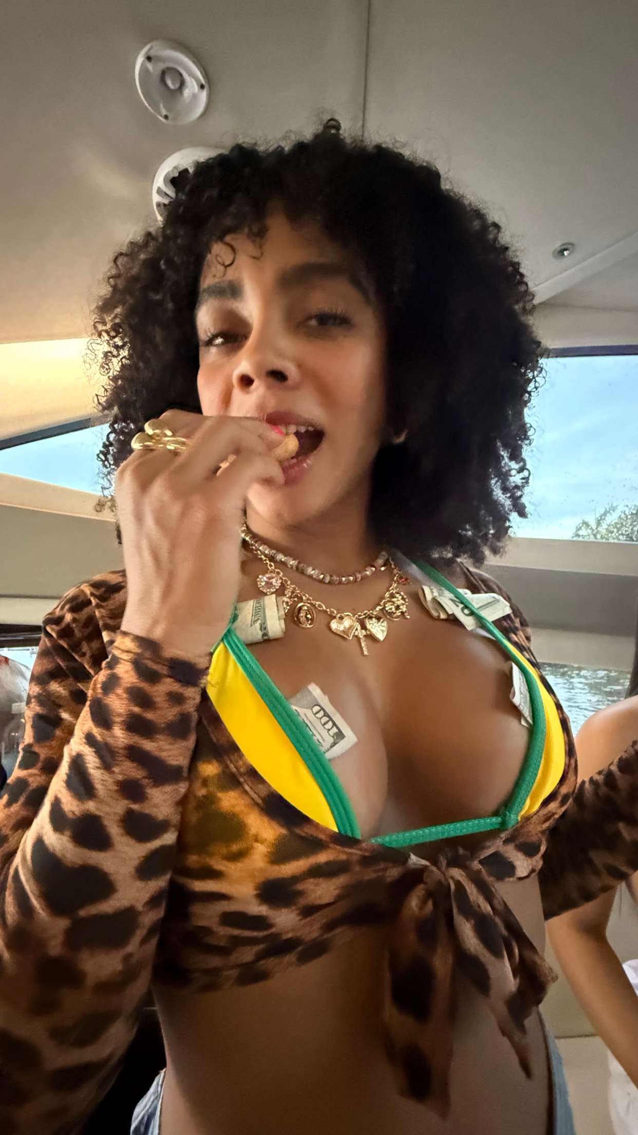 yaslenxoxo snapchat image archive image