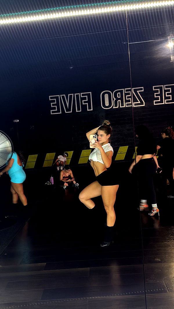 yaslenxoxo image ~ Altpins