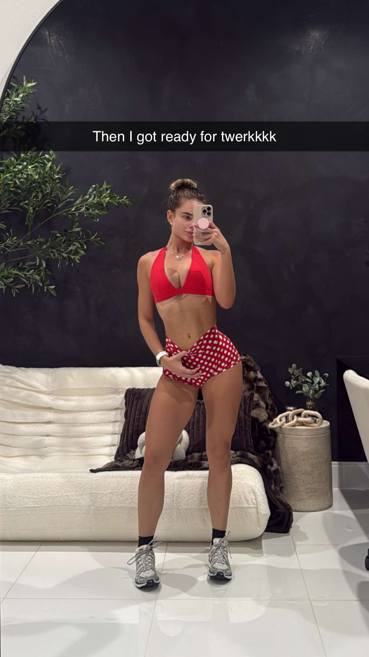 yaslenxoxo snapchat image archive image