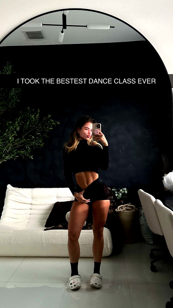 yaslenxoxo image ~ Altpins