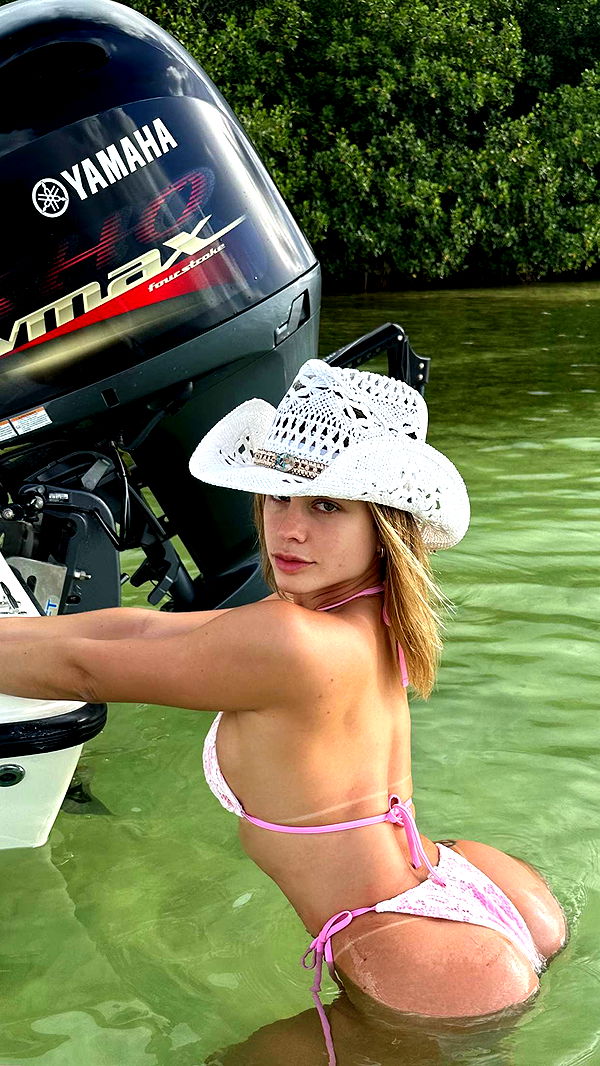 yaslenxoxo image ~ Altpins