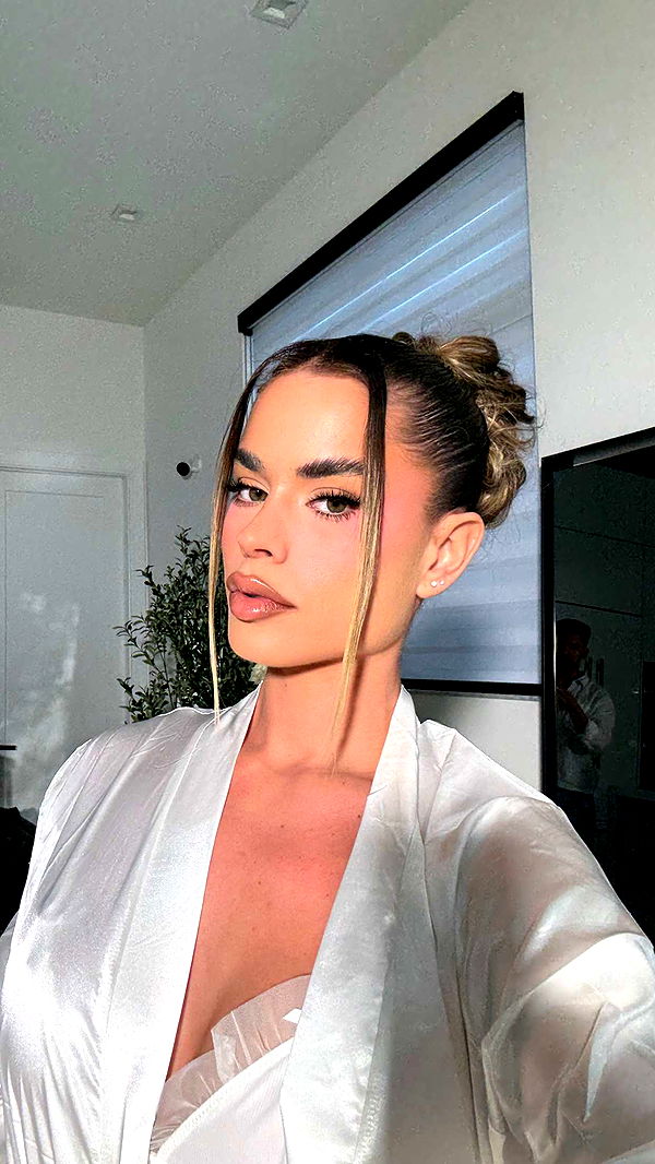 yaslenxoxo image ~ Altpins