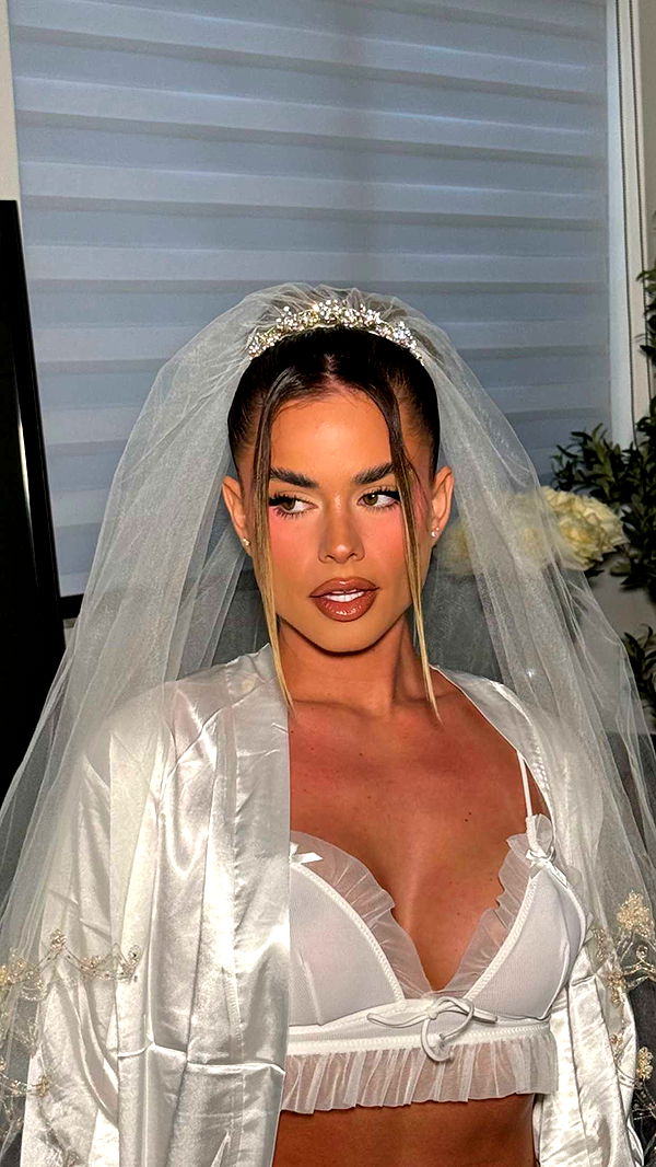 yaslenxoxo image ~ Altpins