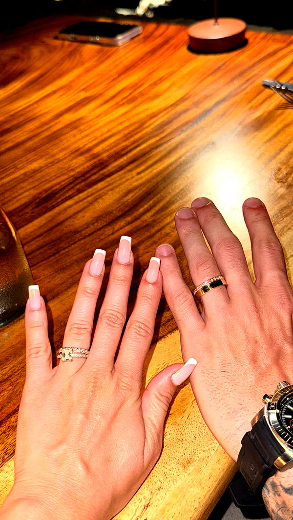 yaslenxoxo image ~ Altpins