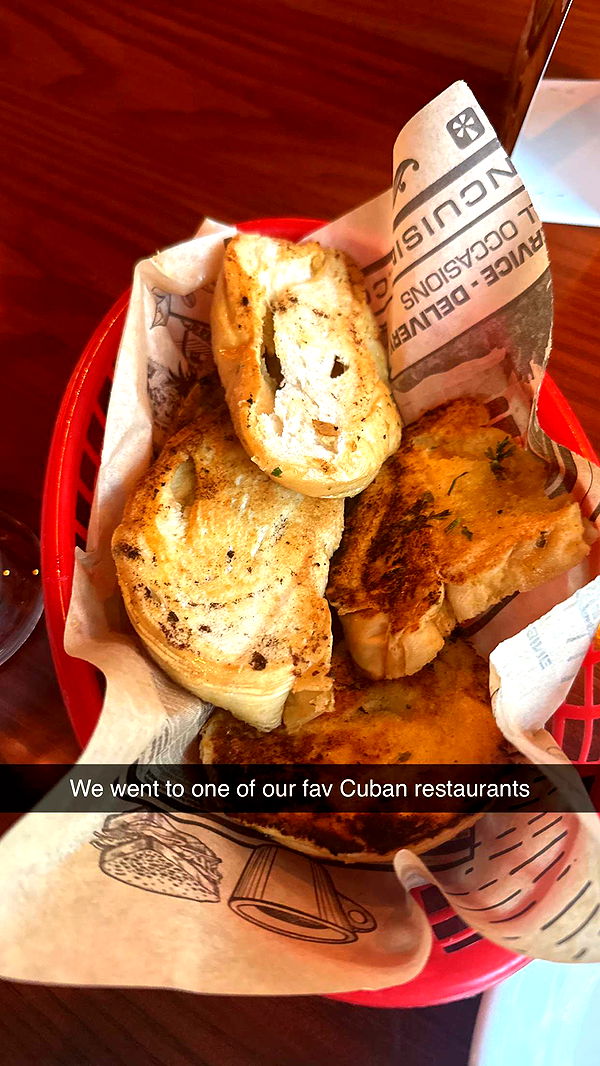 yaslenxoxo image ~ Altpins