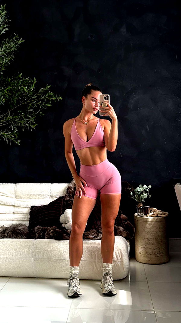 yaslenxoxo image ~ Altpins