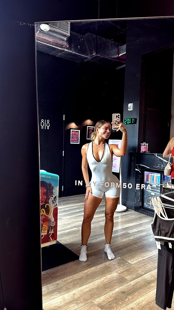 yaslenxoxo image ~ Altpins