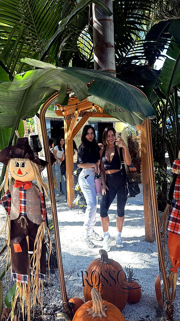 yaslenxoxo image ~ Altpins