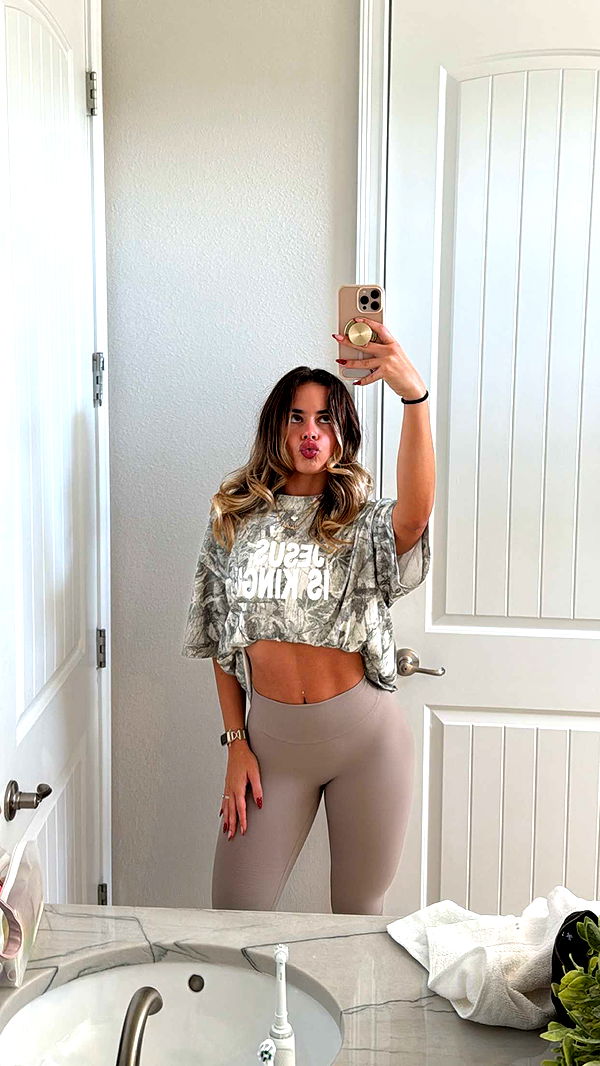 yaslenxoxo image ~ Altpins