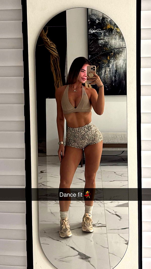 yaslenxoxo image ~ Altpins