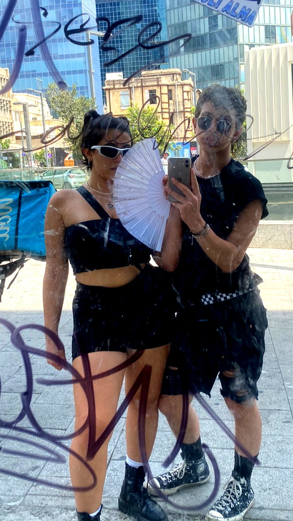 __noamche__ instagram image archive image