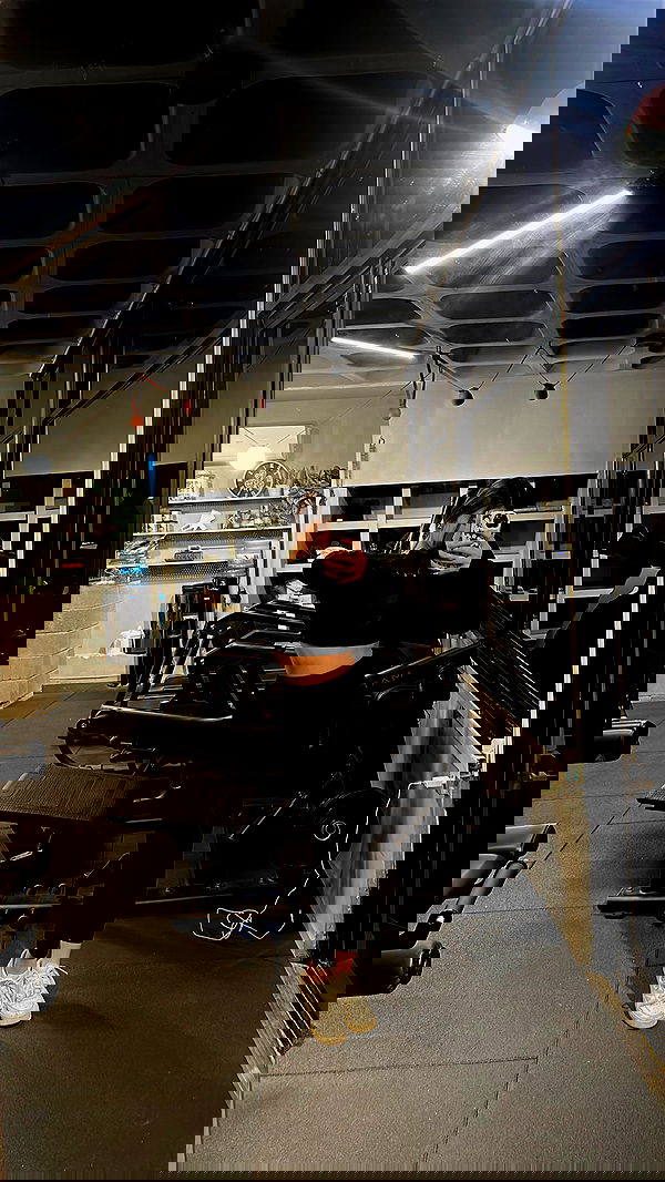 _adidahan image ~ Altpins