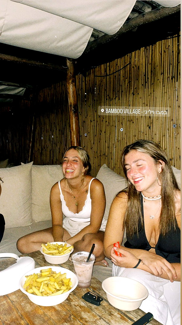 _ariel_lll instagram image archive image