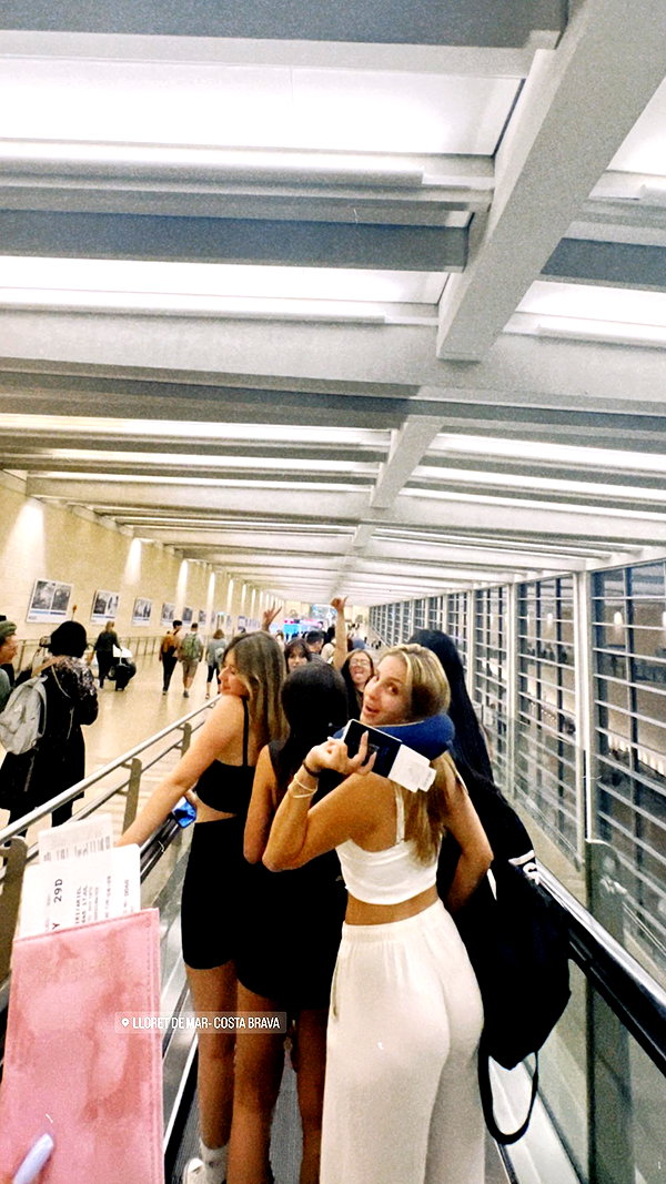 _ariel_lll instagram image archive image