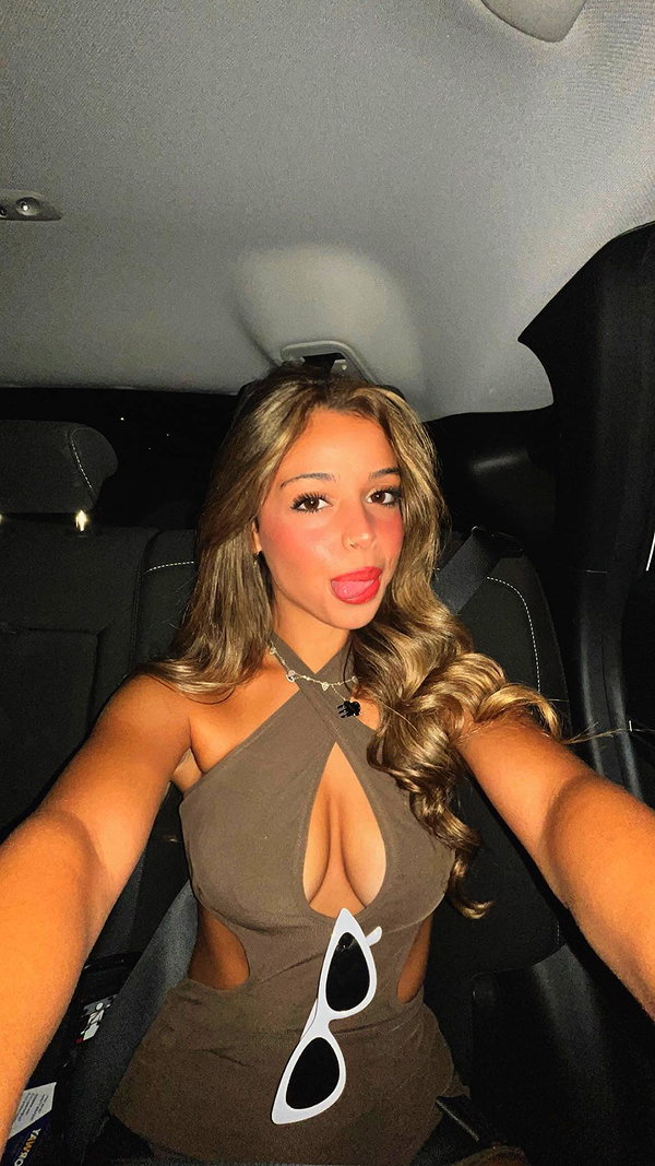 _ariel_lll instagram image archive image