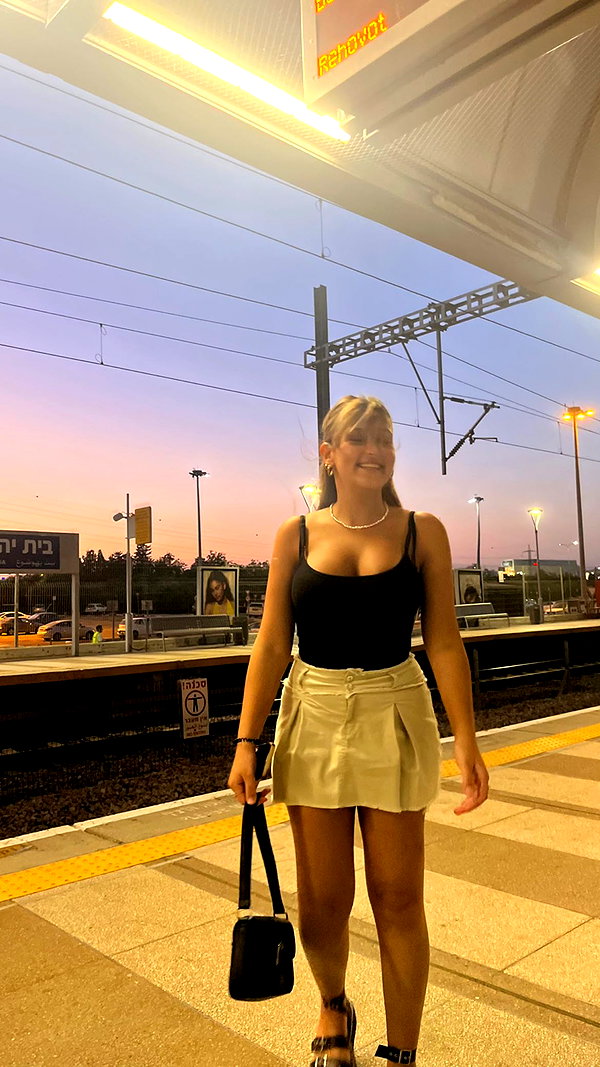 _ariel_lll instagram image archive image