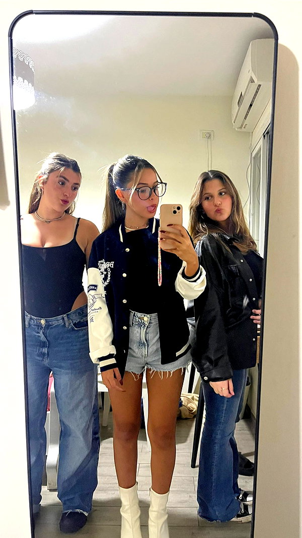 _ariel_lll instagram image archive image