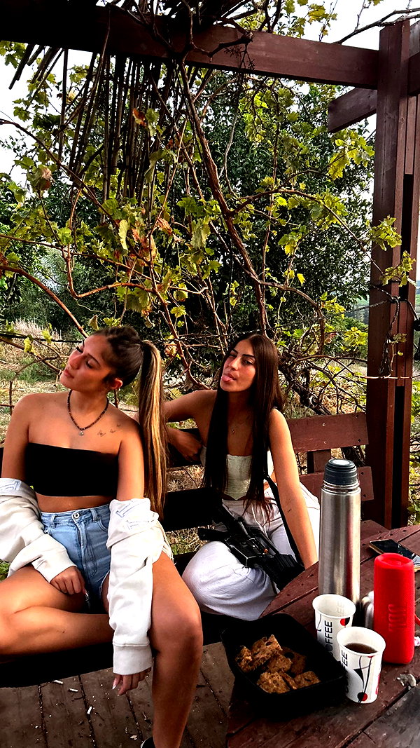 _ariel_lll instagram image archive image