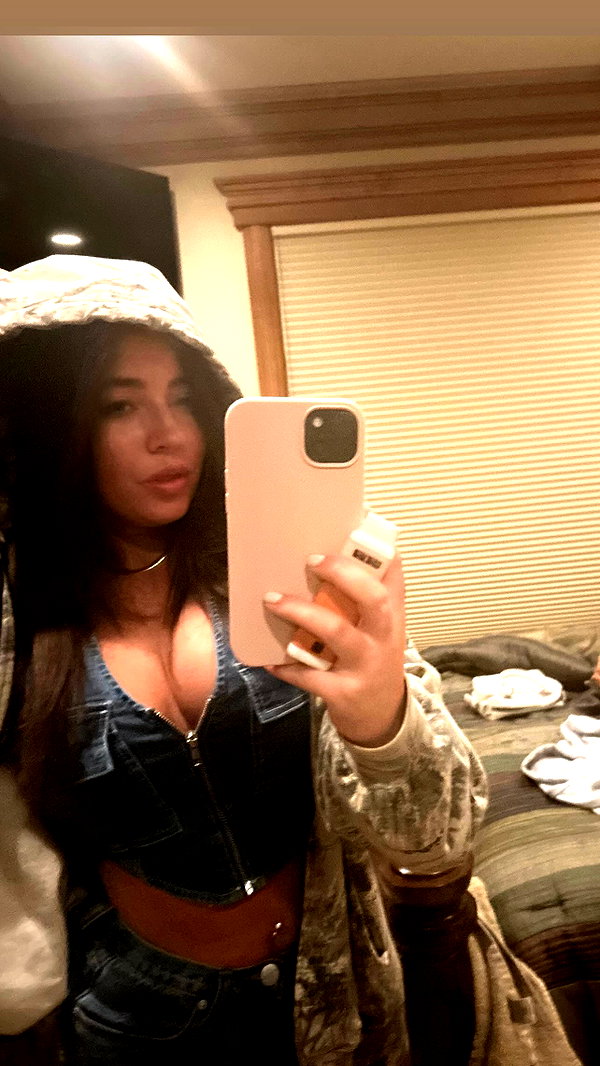 _michaelanee instagram image archive image
