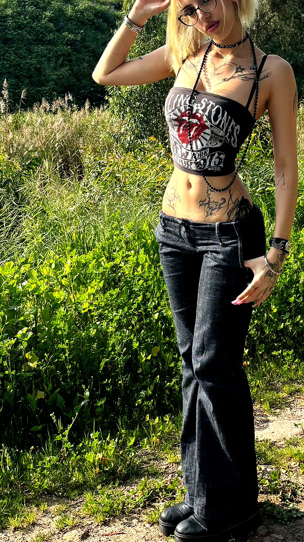 _shaybar._ instagram image archive image