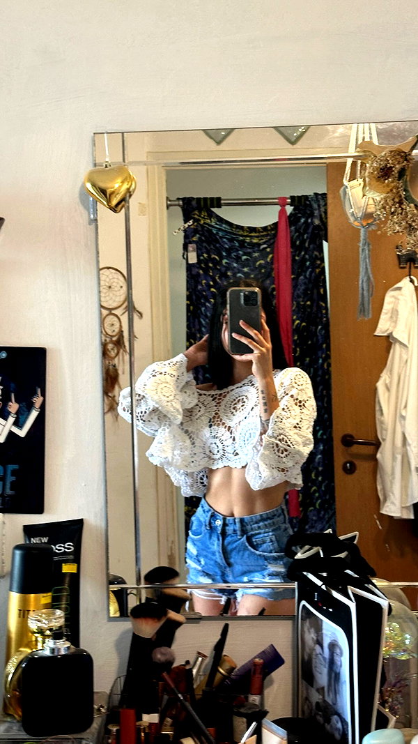 a.roniiiiii instagram image archive image