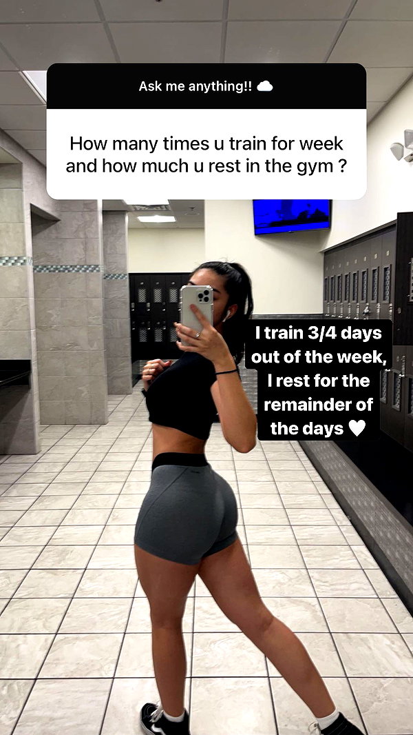 aishahsofey instagram image archive image