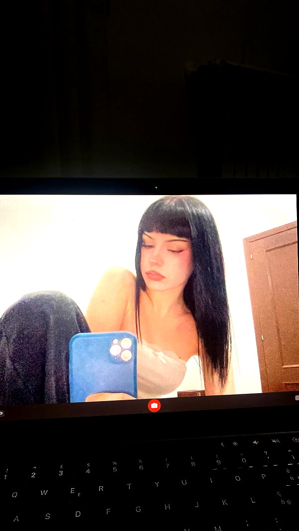 alessiadidntwakeup instagram image archive image