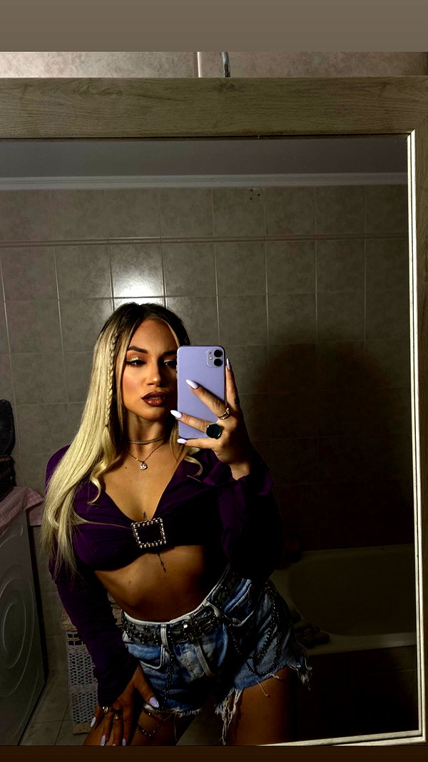 alexandra_stmtk instagram image archive image