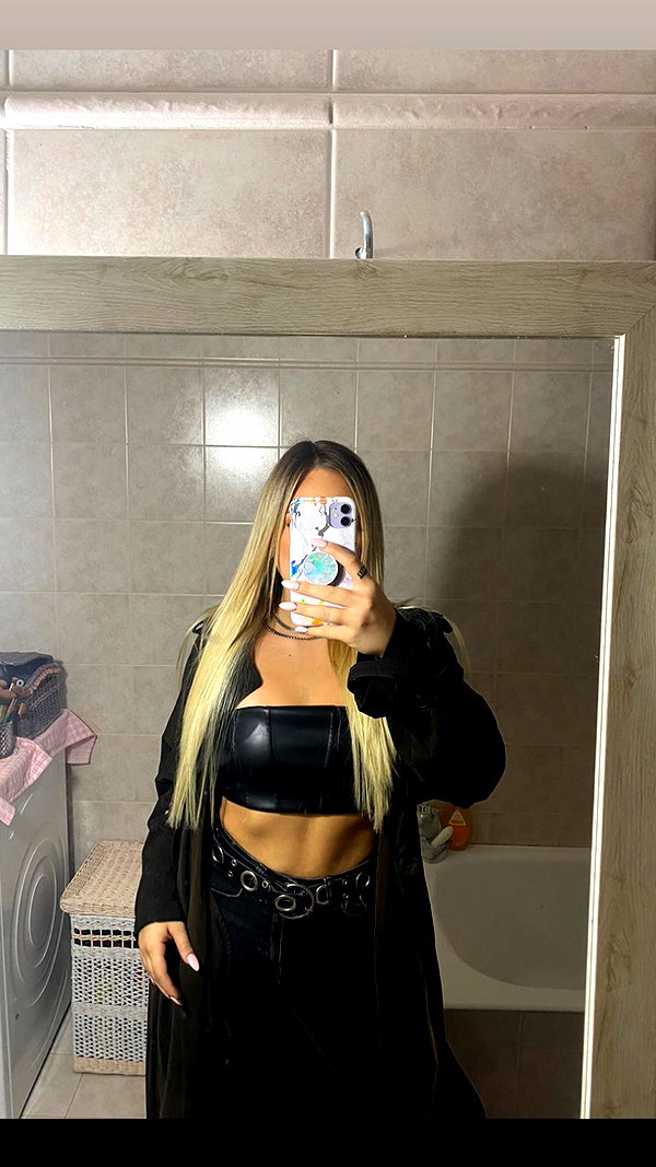 alexandra_stmtk instagram image archive image