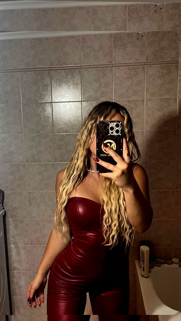 alexandra_stmtk instagram image archive image