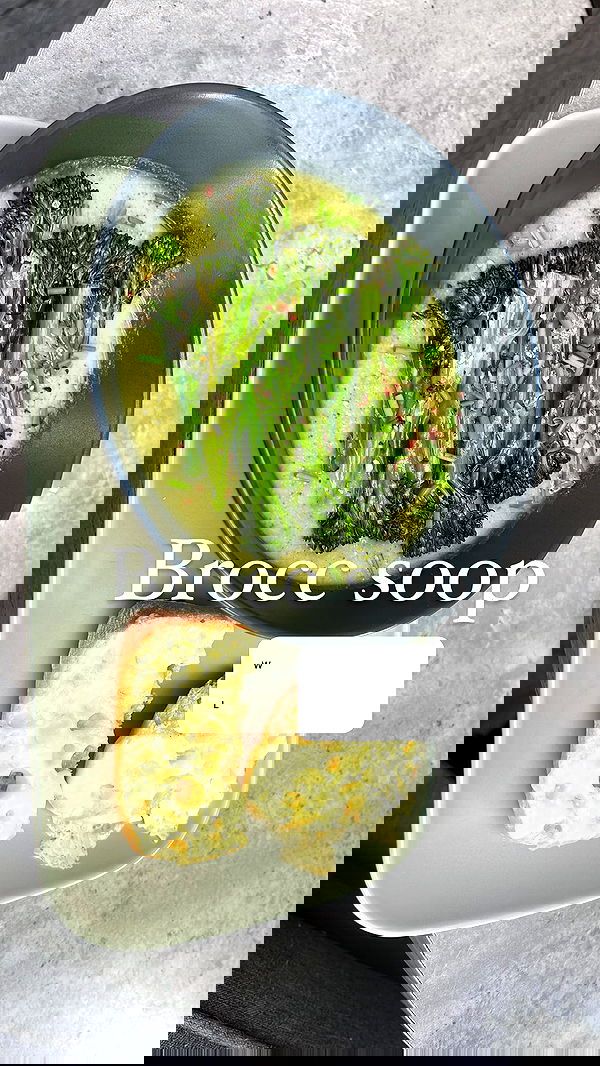 alexandramarianna alexandramarianna archive image