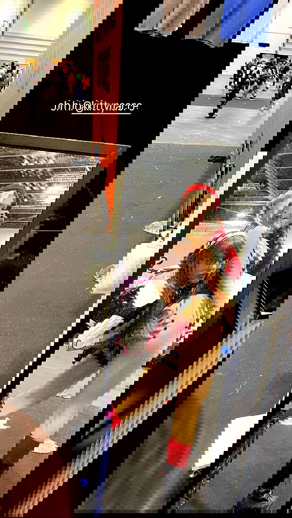 alexandramarianna alexandramarianna archive image