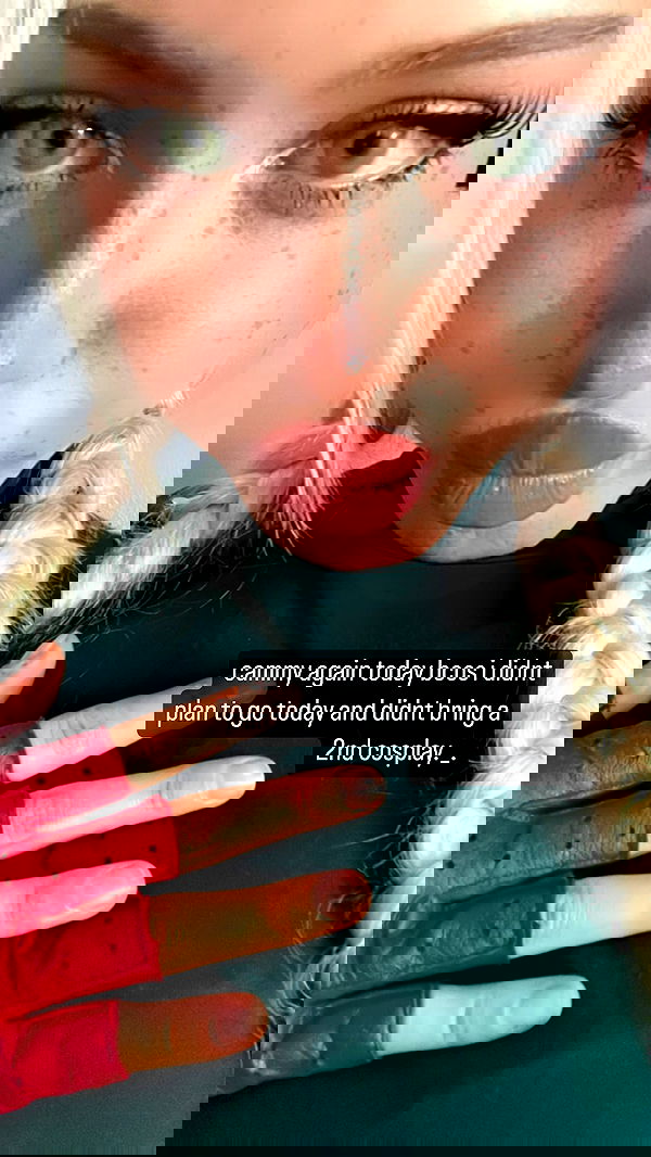 alexandramarianna alexandramarianna archive image