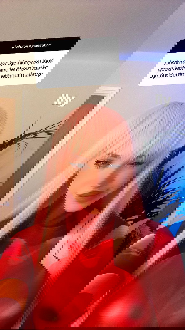 alexandramarianna alexandramarianna archive image