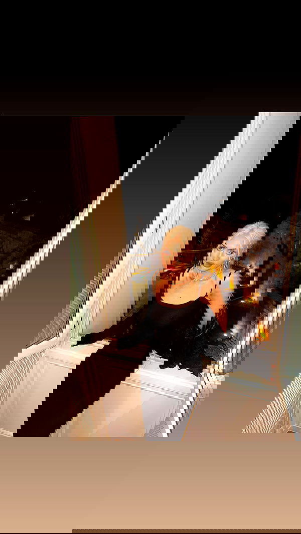 alexandramarianna alexandramarianna archive image