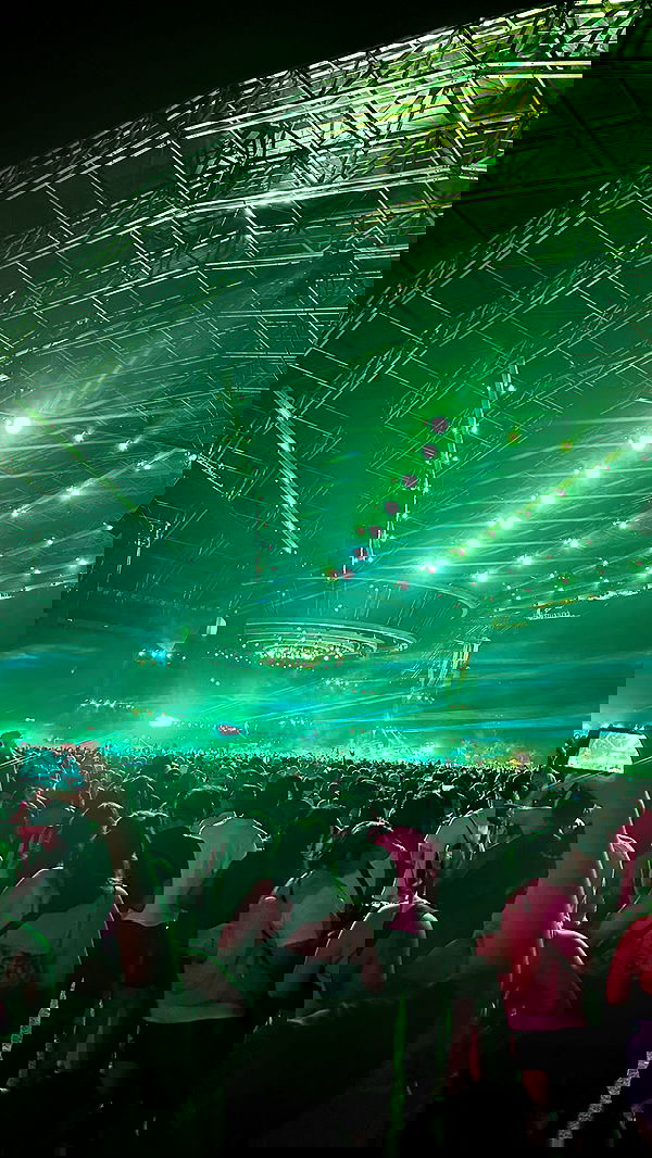 alexandramarianna alexandramarianna archive image