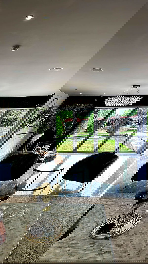 alexandramarianna alexandramarianna archive image